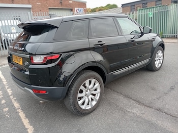 Used Land Rover Range Rover Evoque 2017 for sale - 79564470: Photo
