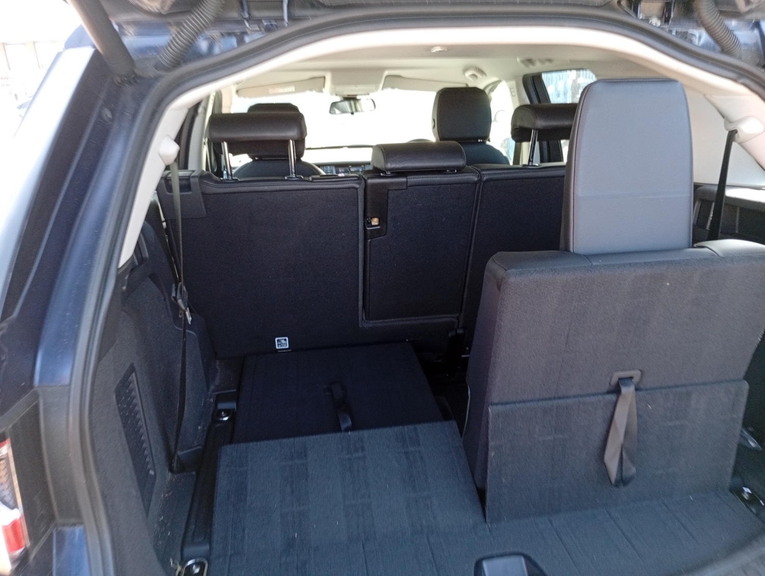 Used Land Rover Discovery Sport 2016 for sale - 77921691: Photo 11