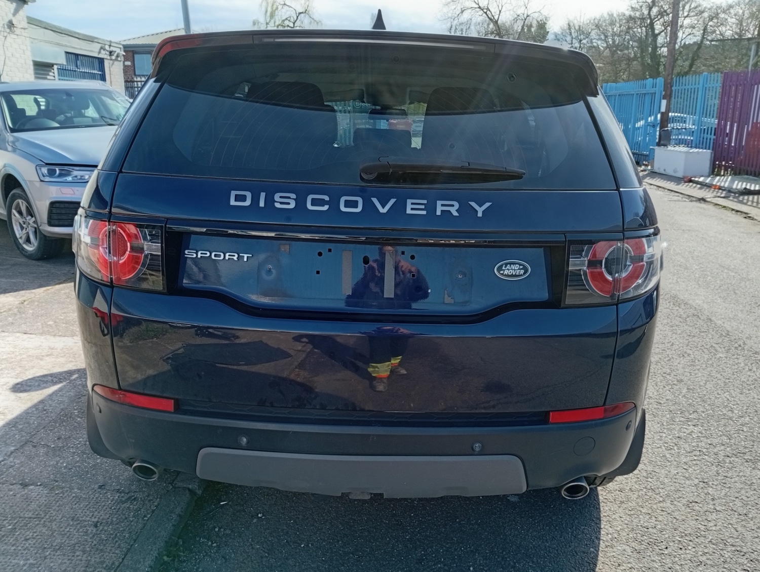 Used Land Rover Discovery Sport 2016 for sale - 77921691: Photo 4