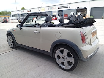 Used MINI Convertible 2007 for sale - 78485060: Photo