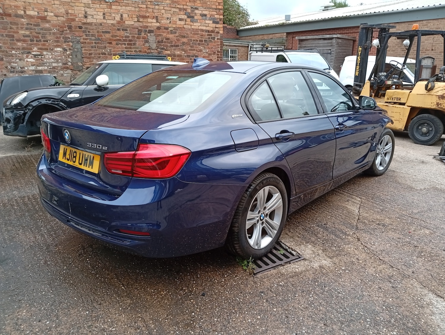 Vehicle 1