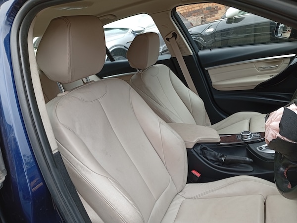 Used BMW 3 Series 2018 for sale - 75628376: Photo 12