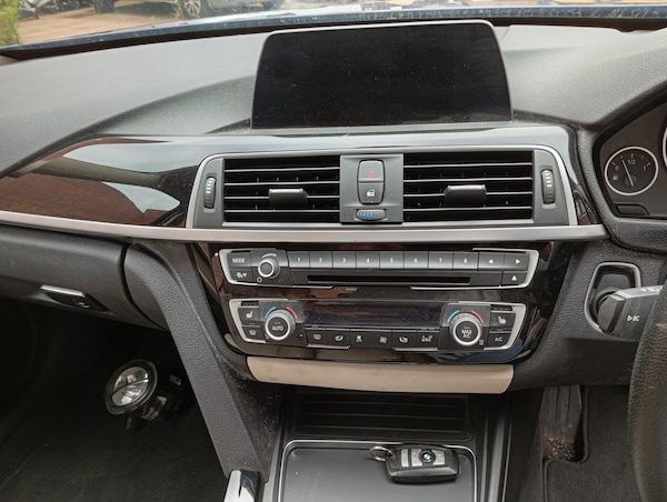 Used BMW 3 Series 2018 for sale - 75628376: Photo 14