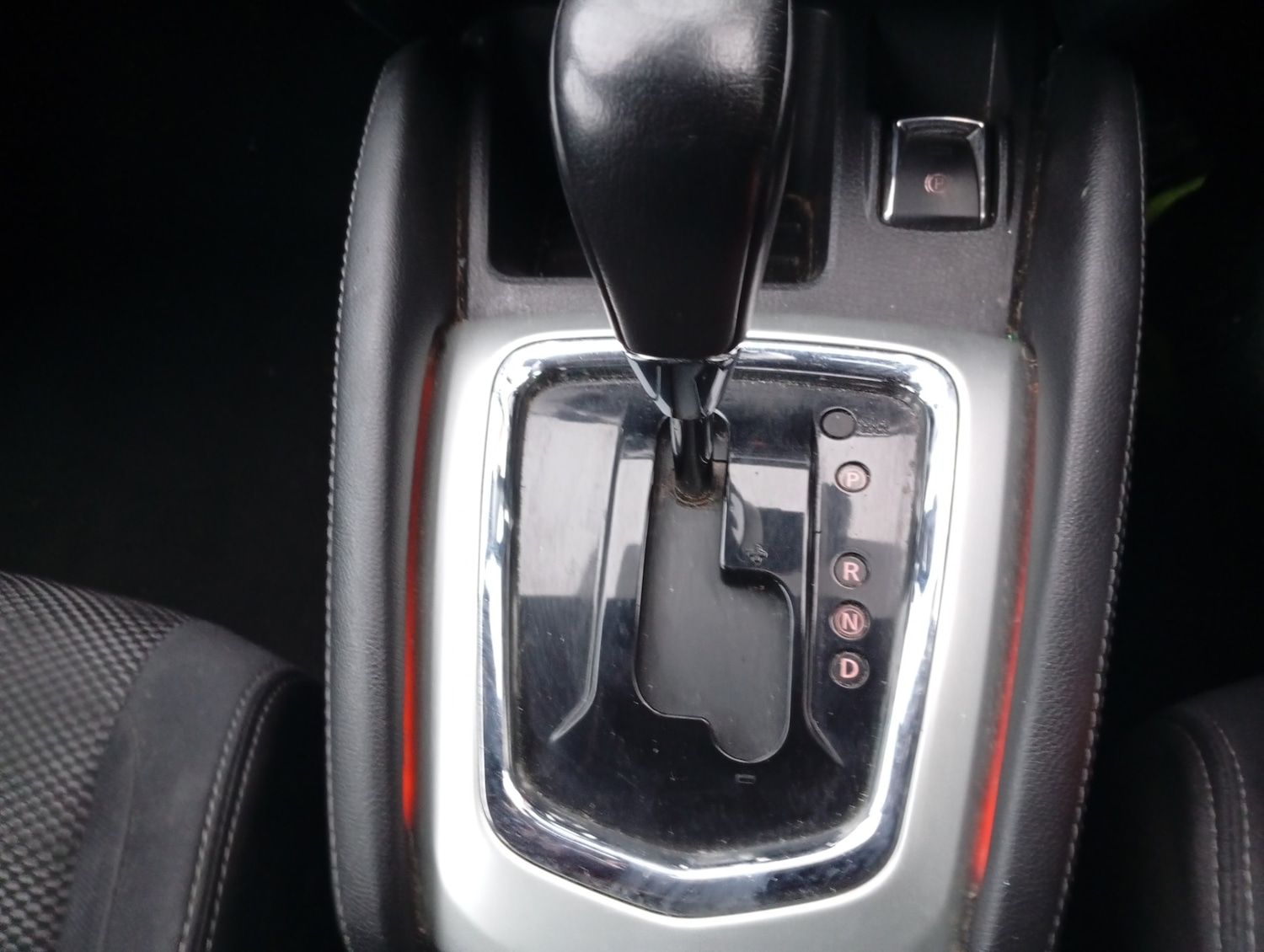 Used Nissan Qashqai 2016 for sale - 78112736: Photo 2