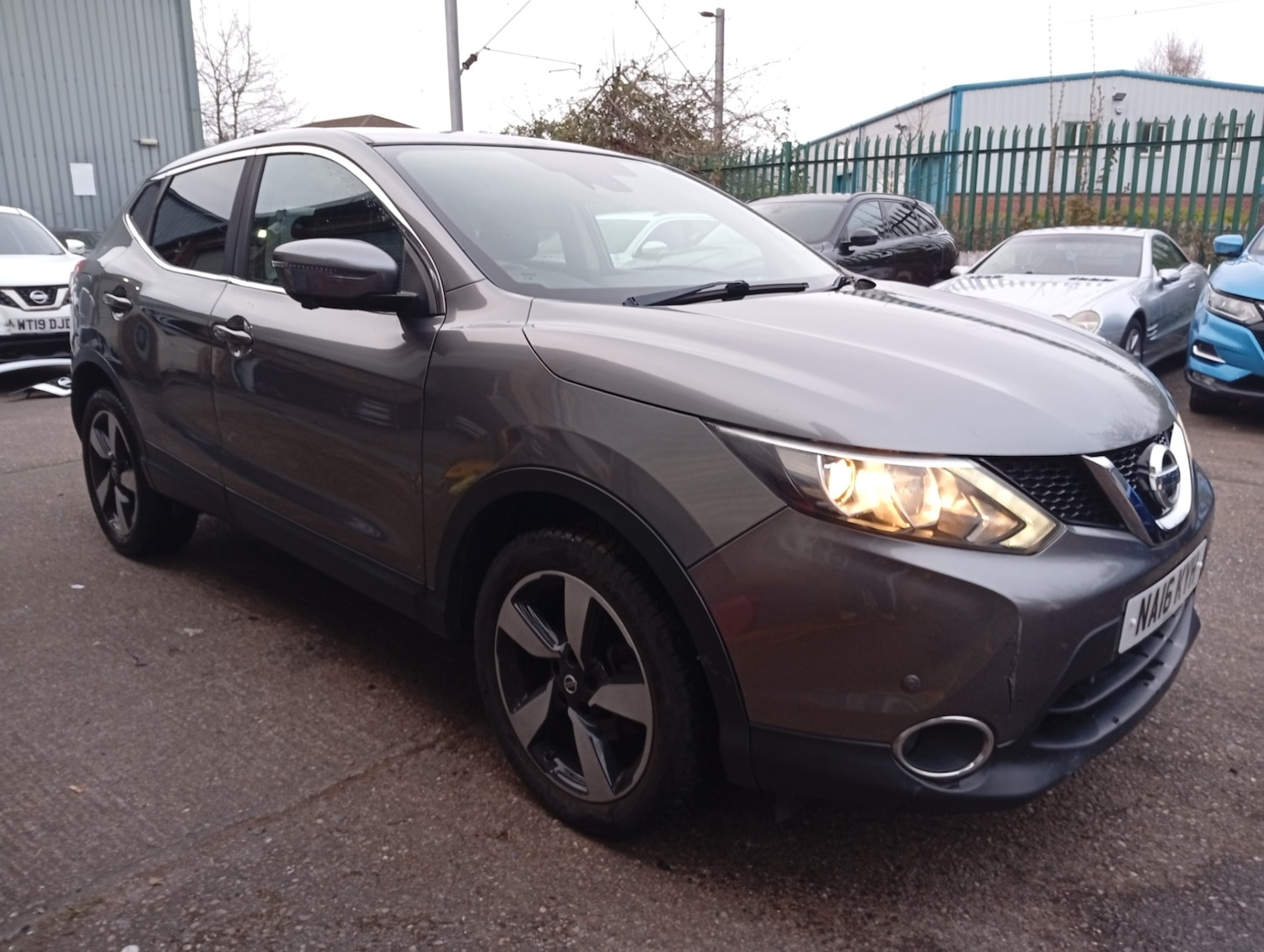 Used Nissan Qashqai 2016 for sale - 78112736: Photo 3