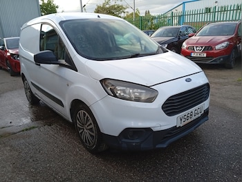 Ford - Transit Courier