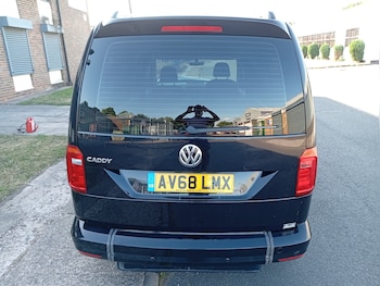 Used Volkswagen Caddy Maxi Life 2018 for sale - 75136022: Photo