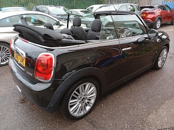 MINI - Convertible