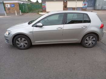 Used Volkswagen Golf 2016 for sale - 75373633: Photo