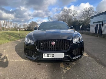 Used Jaguar F-Pace 2020 for sale - 79813607: Photo