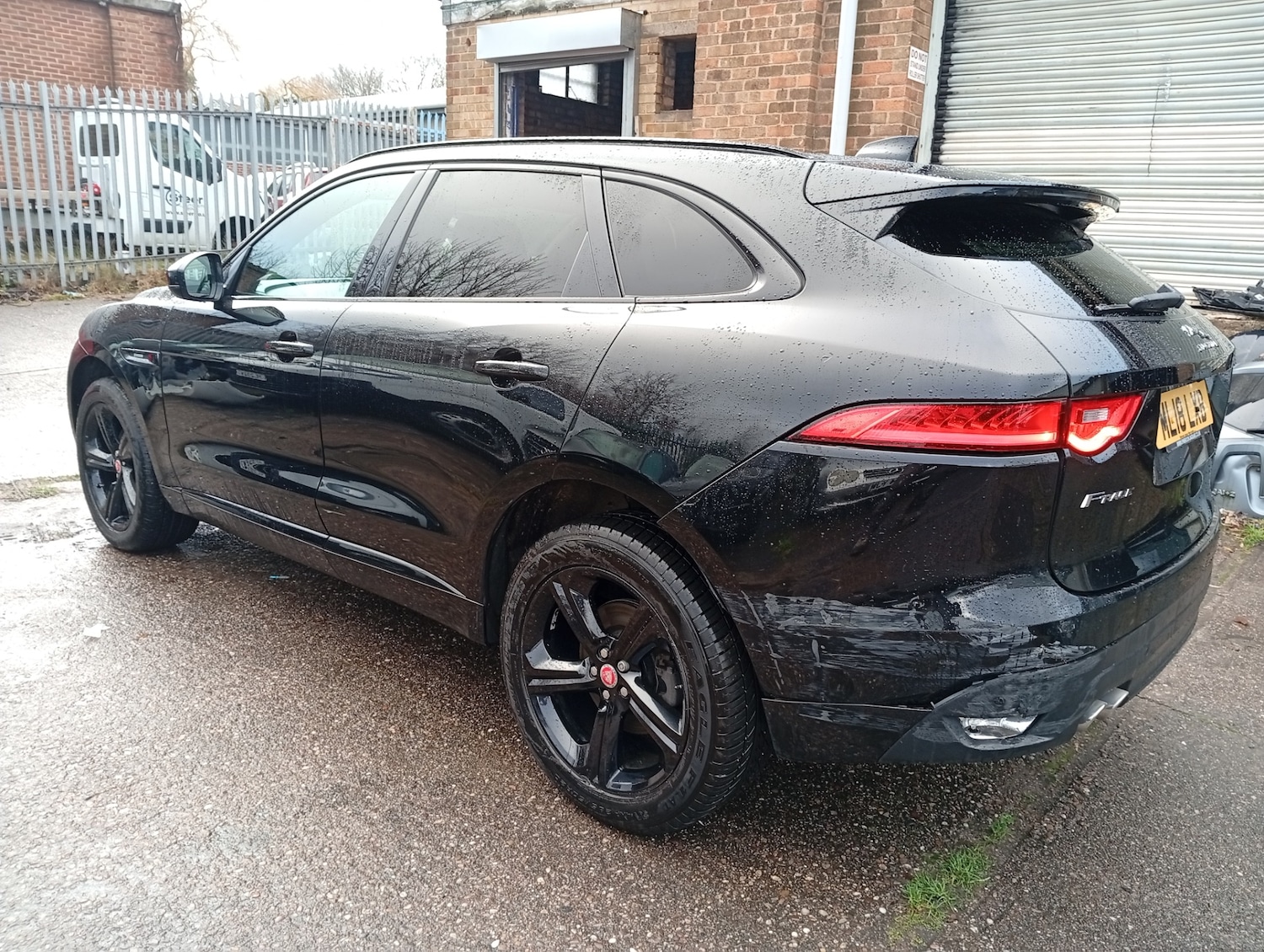 Used Jaguar F-Pace 2018 for sale - 77012293: Photo 5