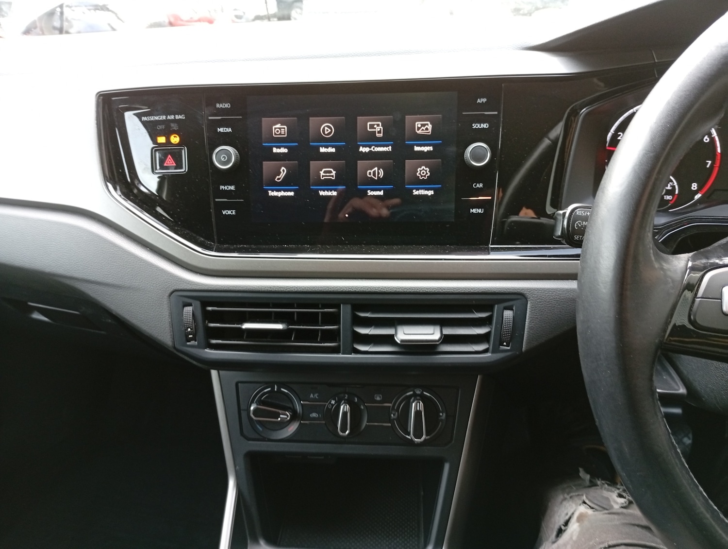 Used Volkswagen Polo 2018 for sale - 76799587: Photo 21