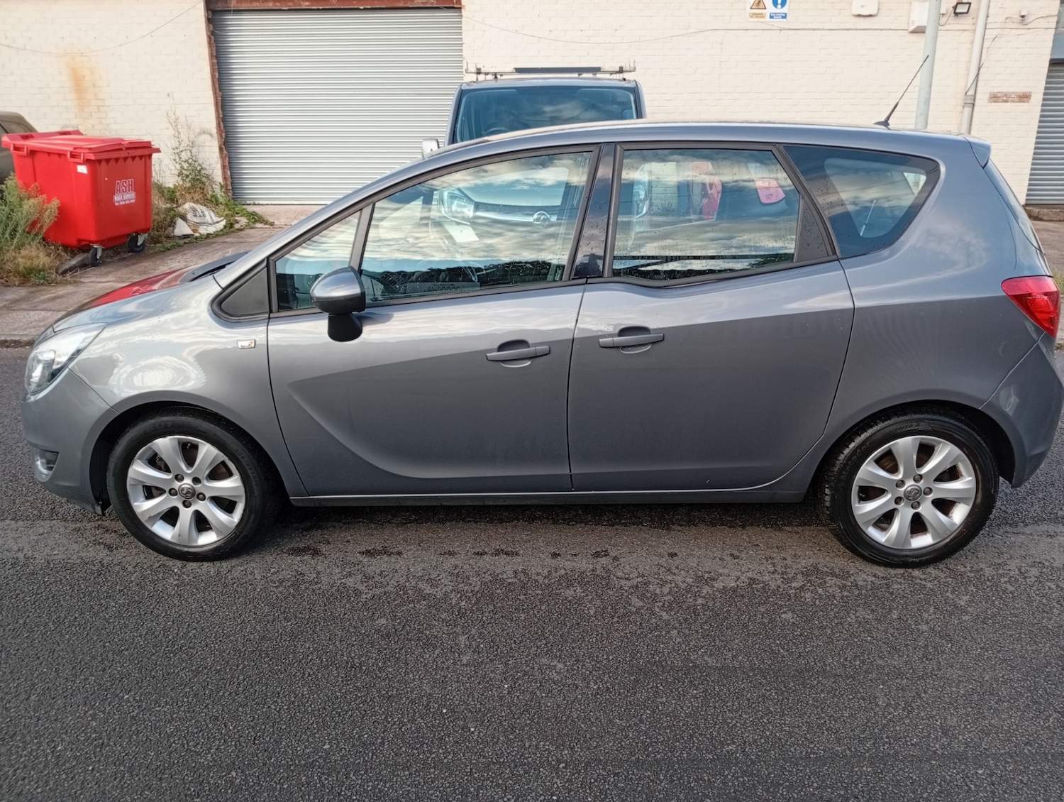 Vehicle 4