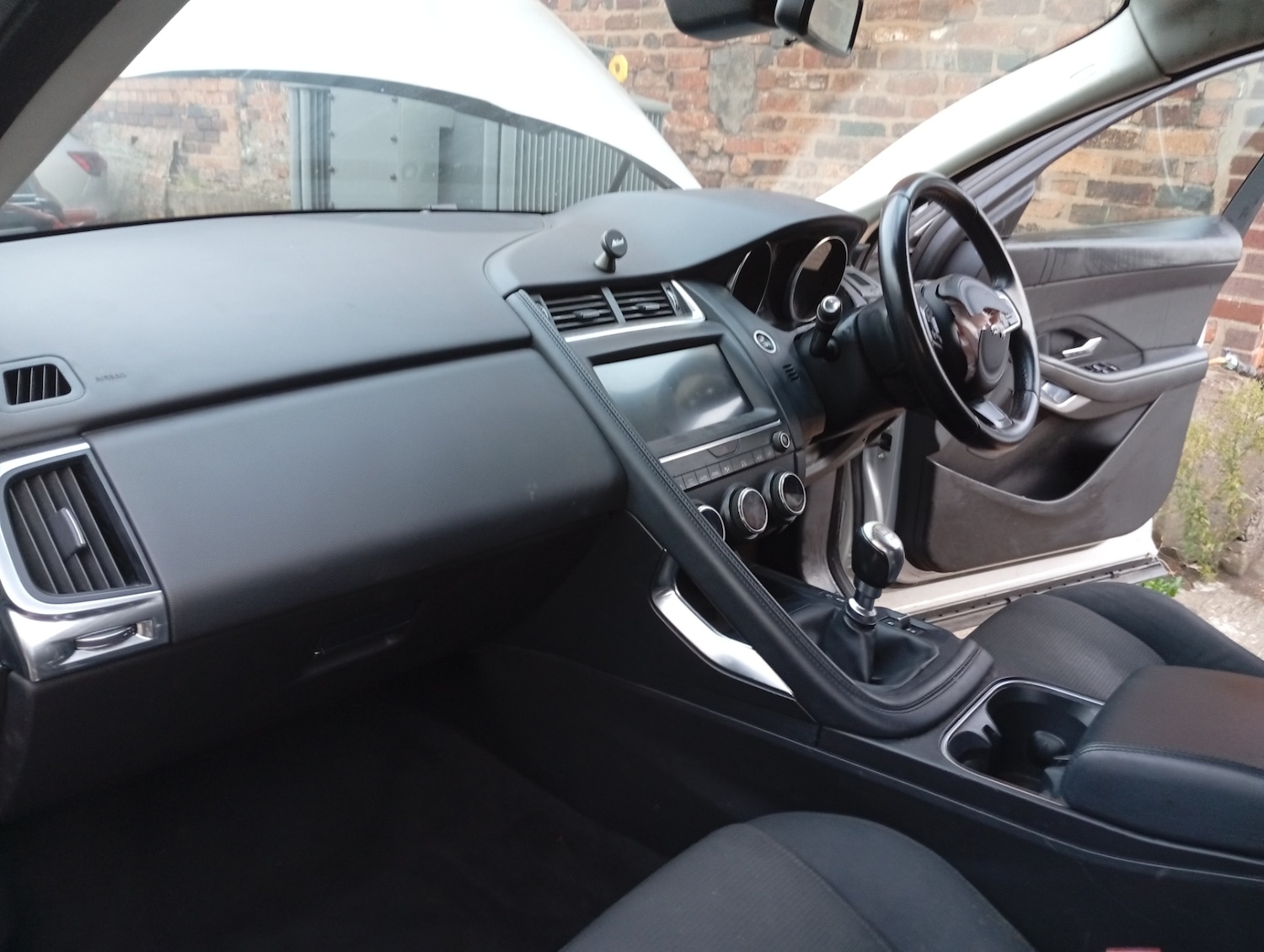 Used Jaguar E-Pace 2019 for sale - 76388021: Photo 13