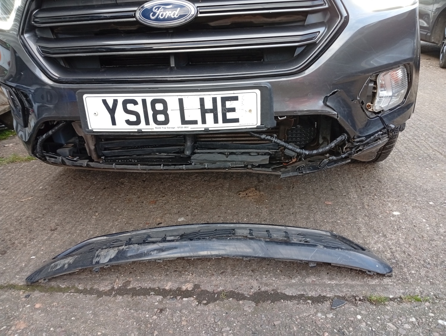 Used Ford Kuga 2018 for sale - 77049351: Photo 2