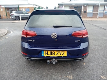 Used Volkswagen Golf 2018 for sale - 77403906: Photo
