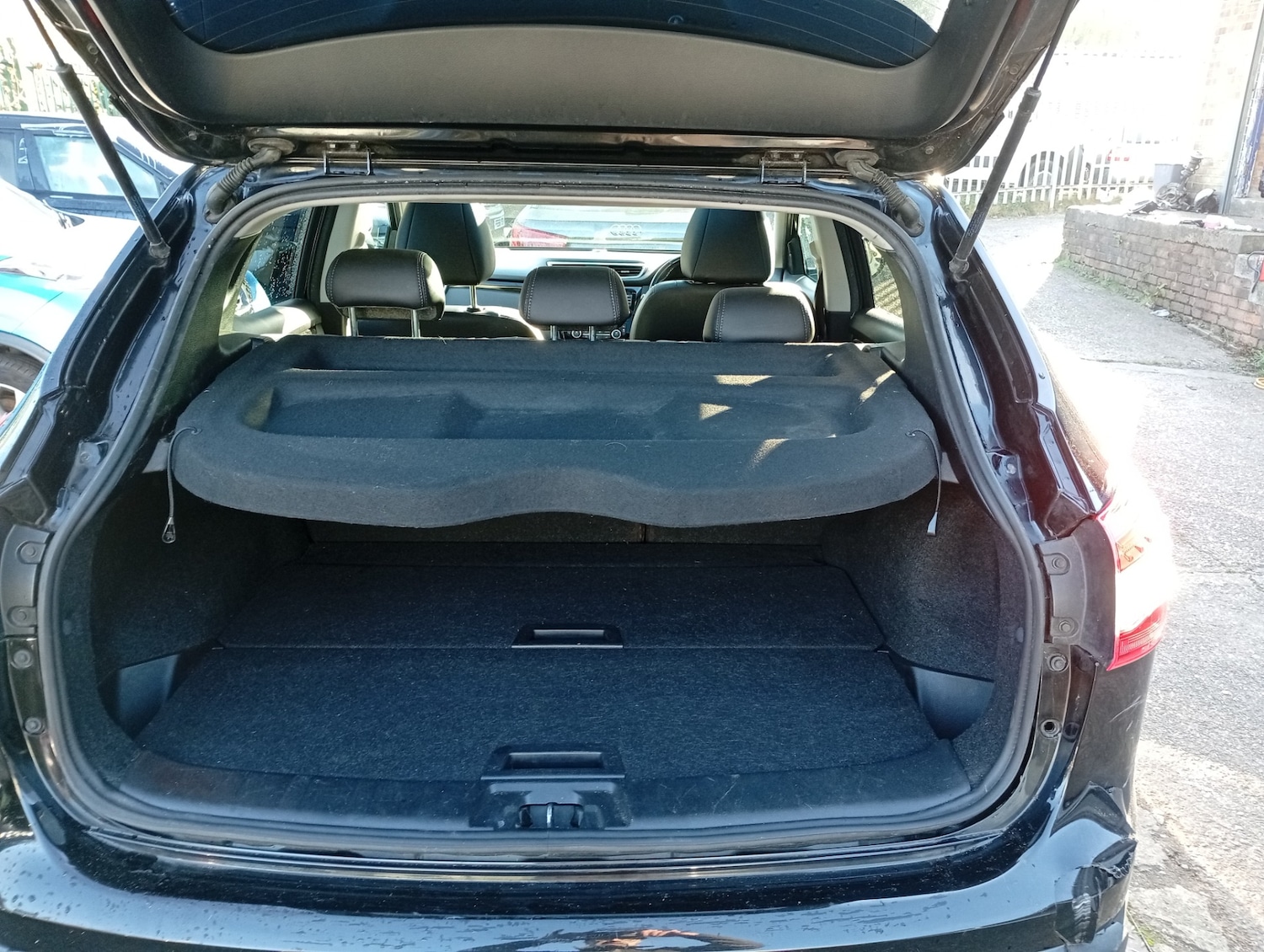 Used Nissan Qashqai 2016 for sale - 76650439: Photo 13