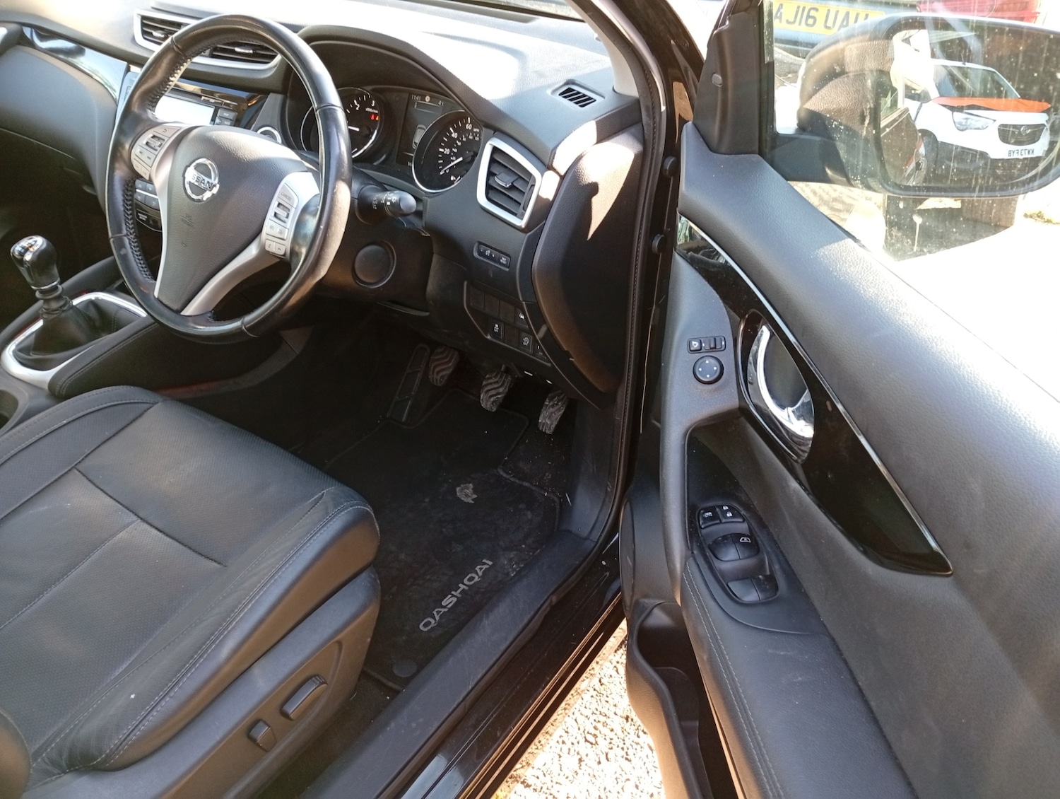 Used Nissan Qashqai 2016 for sale - 76650439: Photo 18