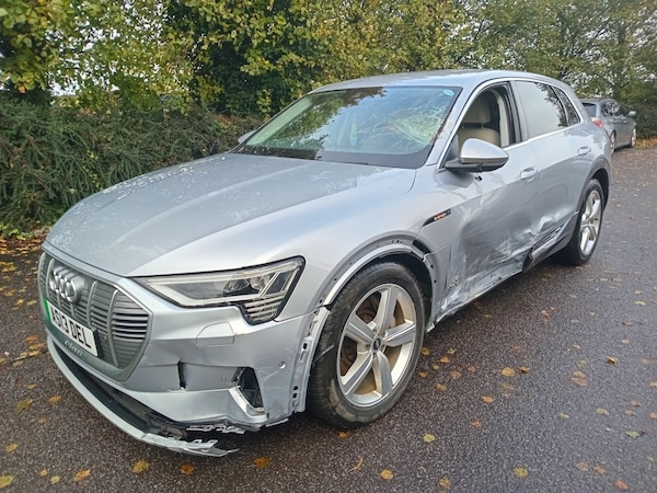 Used Audi e-tron 2022 for sale - 74399582: Photo 10