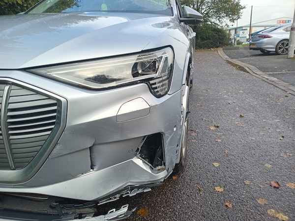 Used Audi e-tron 2022 for sale - 74399582: Photo 11