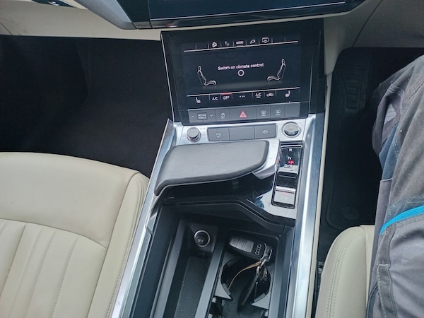 Used Audi e-tron 2022 for sale - 74399582: Photo 23