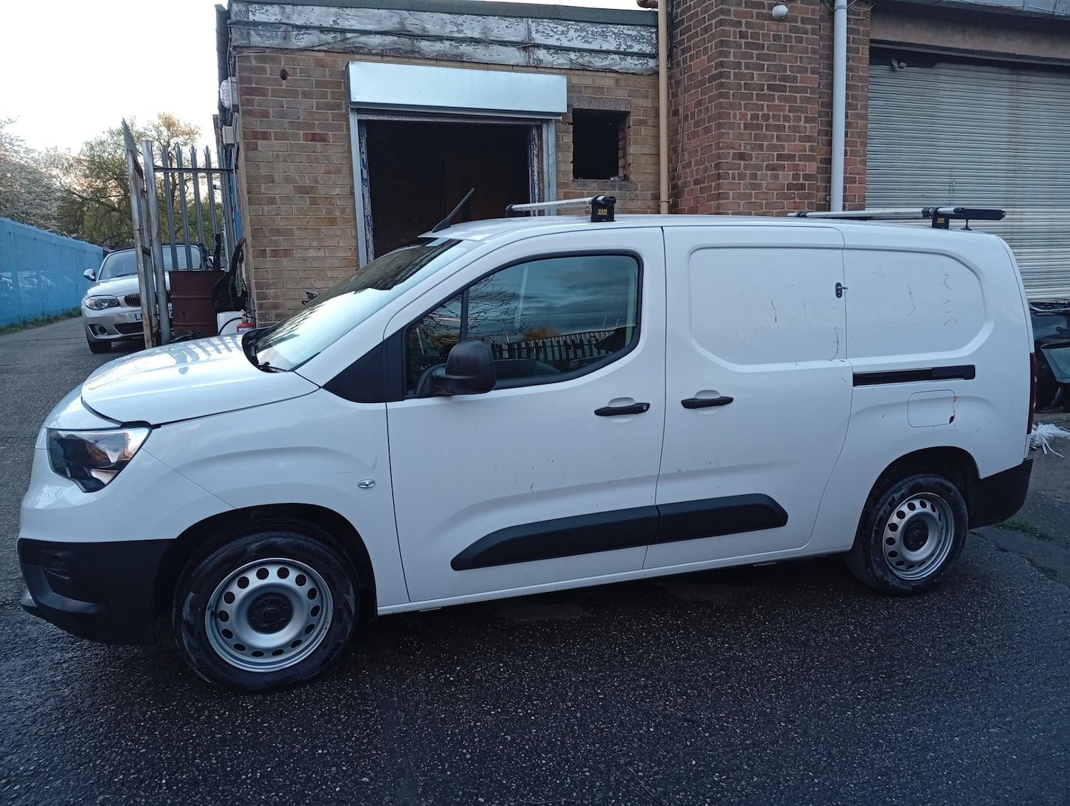 Used Vauxhall Combo 2024 for sale - 78183508: Photo 4