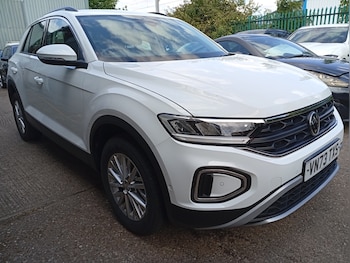 Used Volkswagen T-Roc 2024 for sale - 79355673: Photo