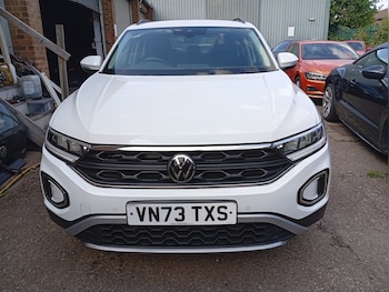 Used Volkswagen T-Roc 2024 for sale - 79355673: Photo