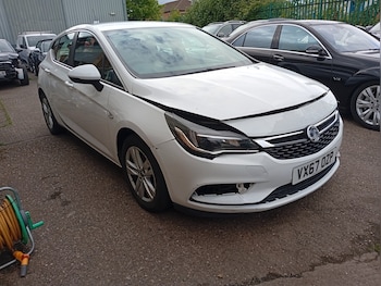 Used Vauxhall Astra 2017 for sale - 78633900: Photo