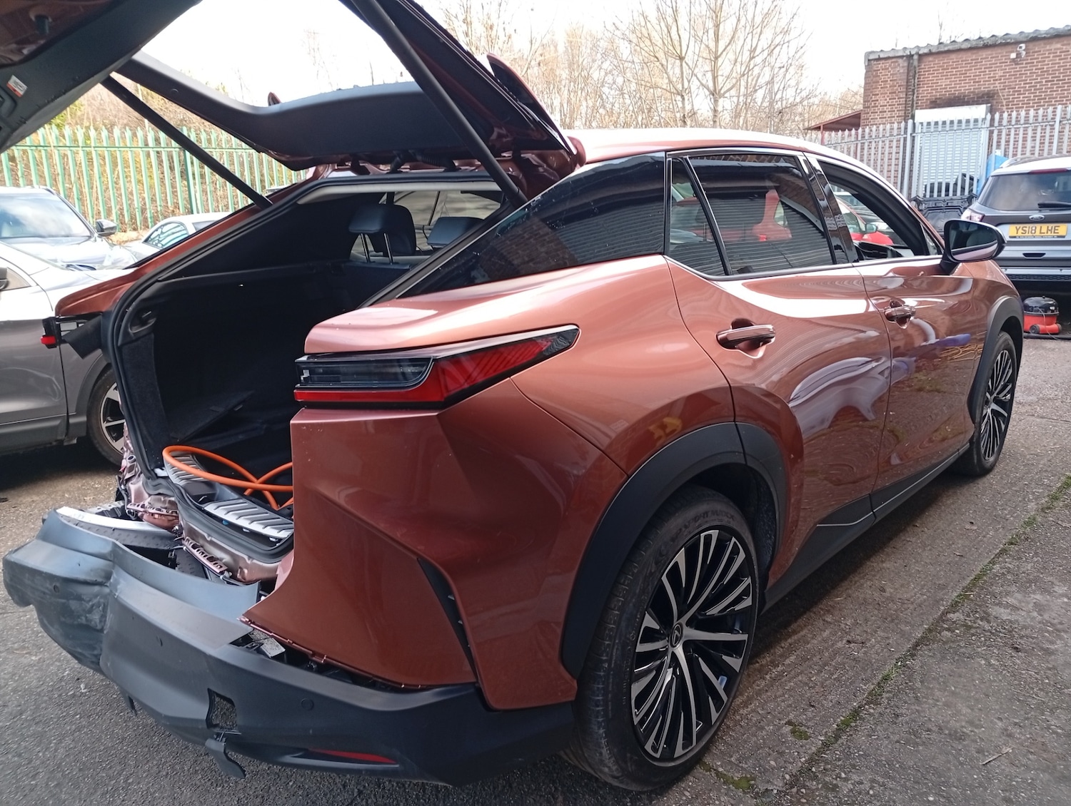 Used Lexus RZ 2025 for sale - 77049347: Photo 6