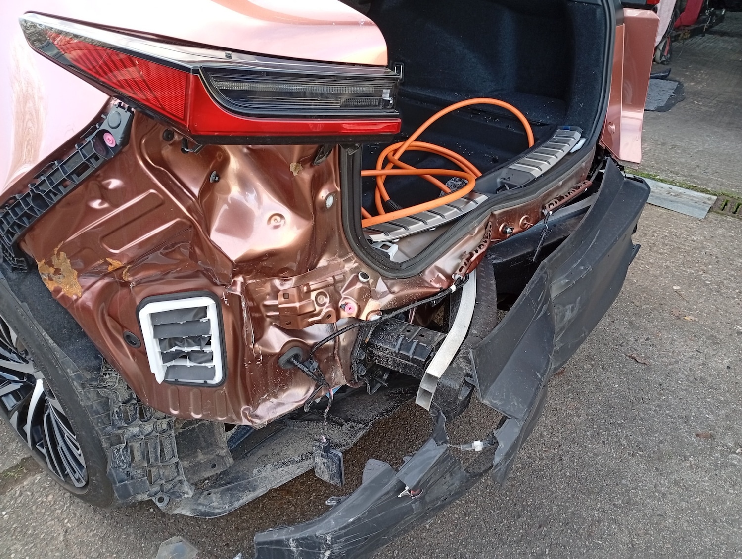 Used Lexus RZ 2025 for sale - 77049347: Photo 9