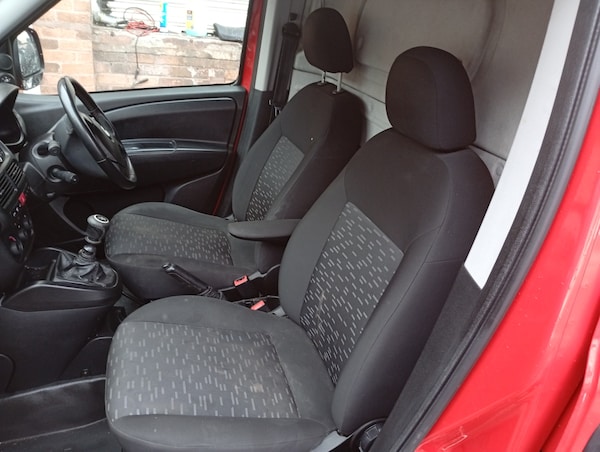 Used Vauxhall Combo 2017 for sale - 76120472: Photo 11
