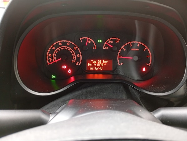 Used Vauxhall Combo 2017 for sale - 76120472: Photo 17