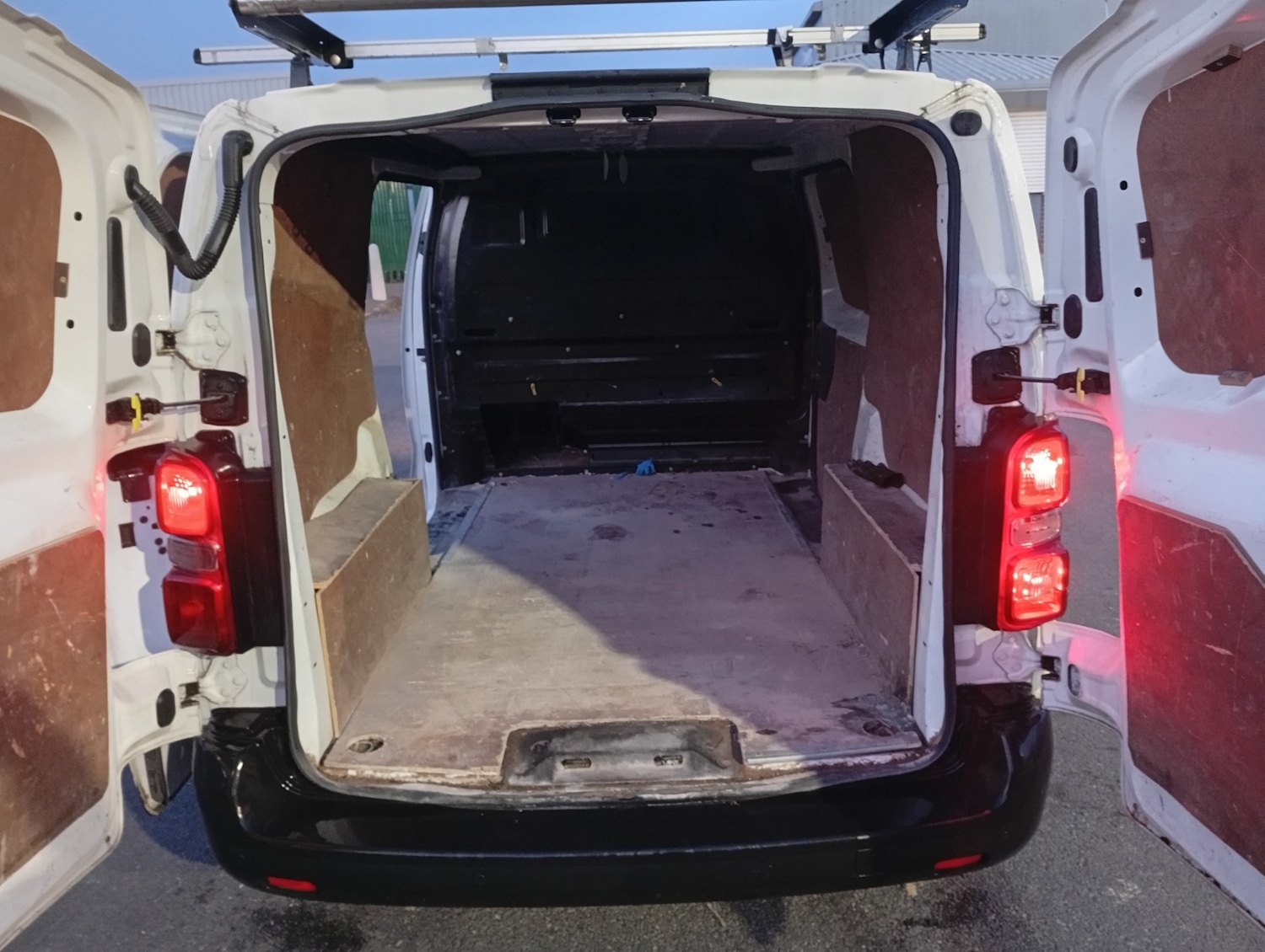 Used Peugeot Expert 2018 for sale - 77750091: Photo 10