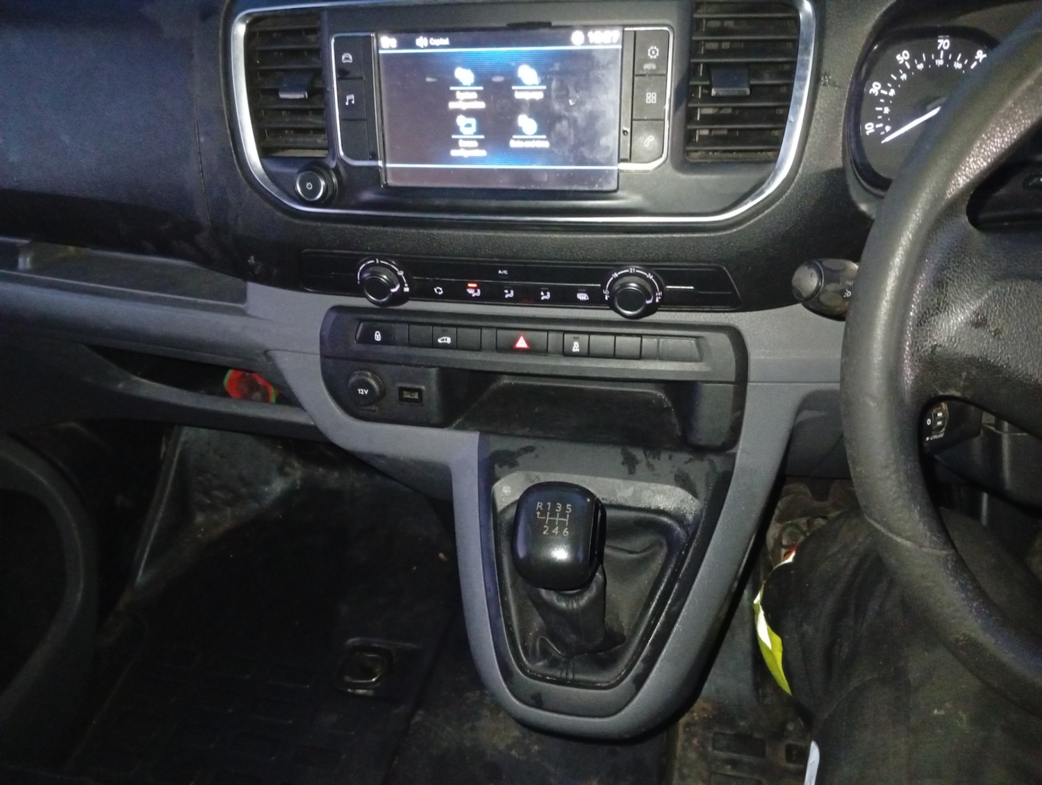 Used Peugeot Expert 2018 for sale - 77750091: Photo 16