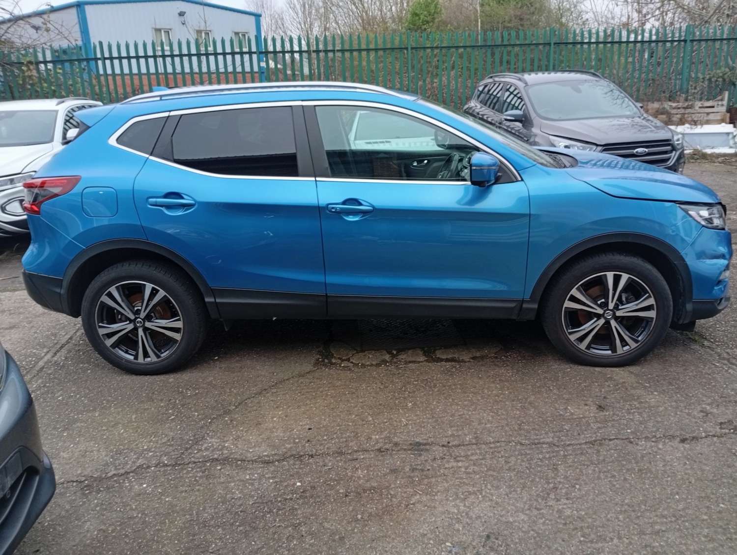 Used Nissan Qashqai 2018 for sale - 77797739: Photo 4
