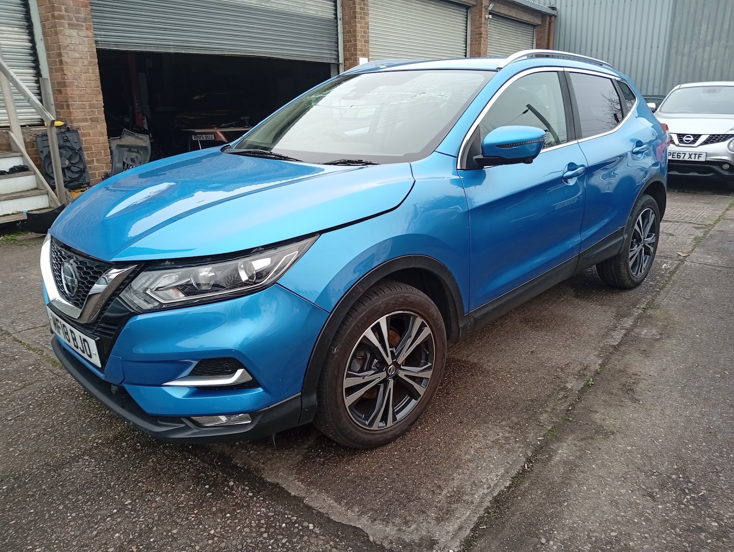 Used Nissan Qashqai 2018 for sale - 77797739: Photo 9