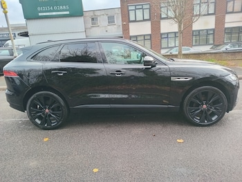 Used Jaguar F-Pace 2017 for sale - 79295616: Photo