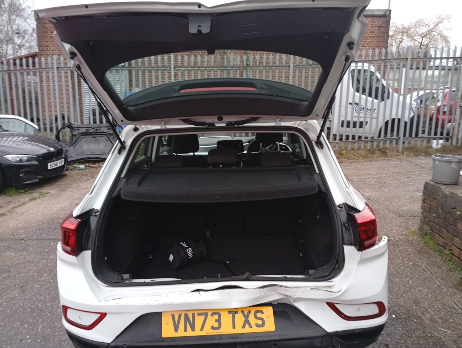 Used Volkswagen T-Roc 2024 for sale - 77063449: Photo 8