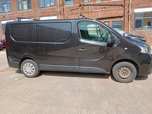 Used Renault Trafic 2015 for sale - 75355450: Photo 2