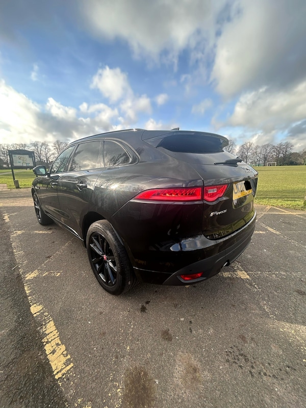 Used Jaguar F-Pace 2020 for sale - 74869132: Photo 5