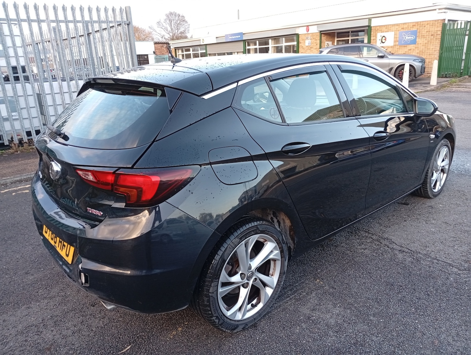 Used Vauxhall Astra 2019 for sale - 76911343: Photo 3