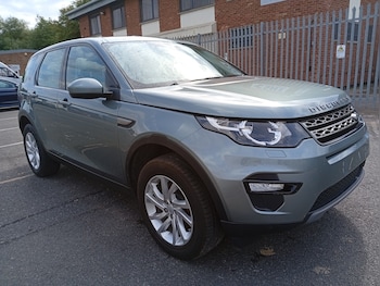 Land Rover - Discovery Sport