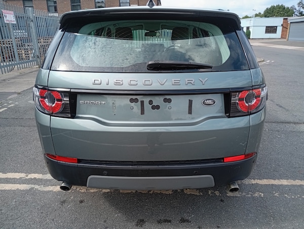 Used Land Rover Discovery Sport 2016 for sale - 75680328: Photo 4