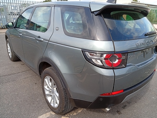 Used Land Rover Discovery Sport 2016 for sale - 75680328: Photo 5