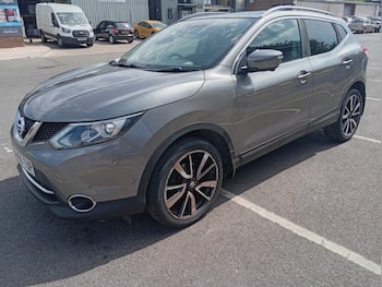 Used Nissan Qashqai 2016 for sale - 79532103: Photo