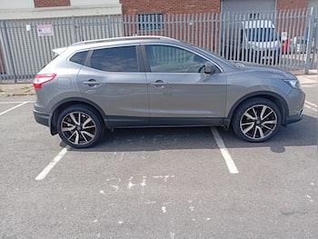 Used Nissan Qashqai 2016 for sale - 79532103: Photo