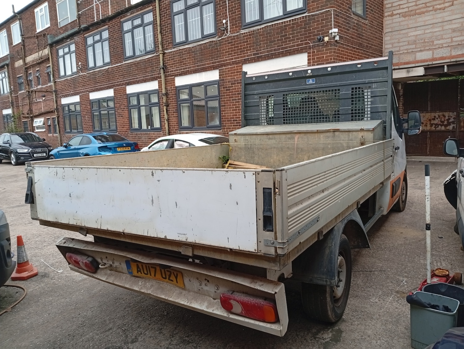 Vehicle 6