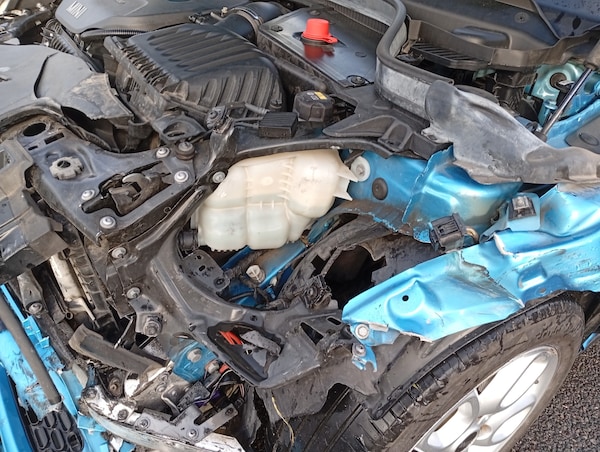 Used MINI Convertible 2017 for sale - 75718474: Photo 11