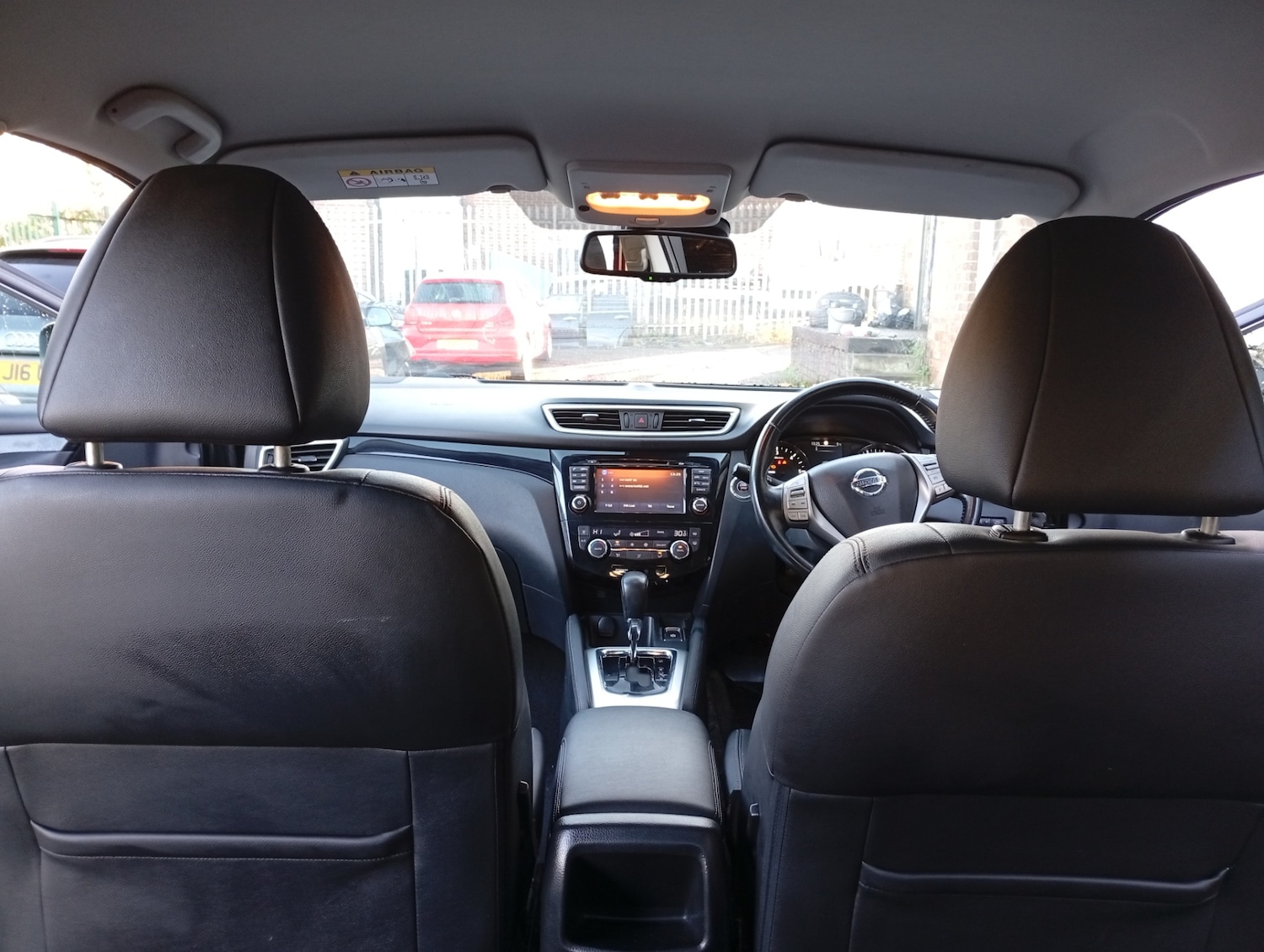 Used Nissan Qashqai 2015 for sale - 76793025: Photo 10